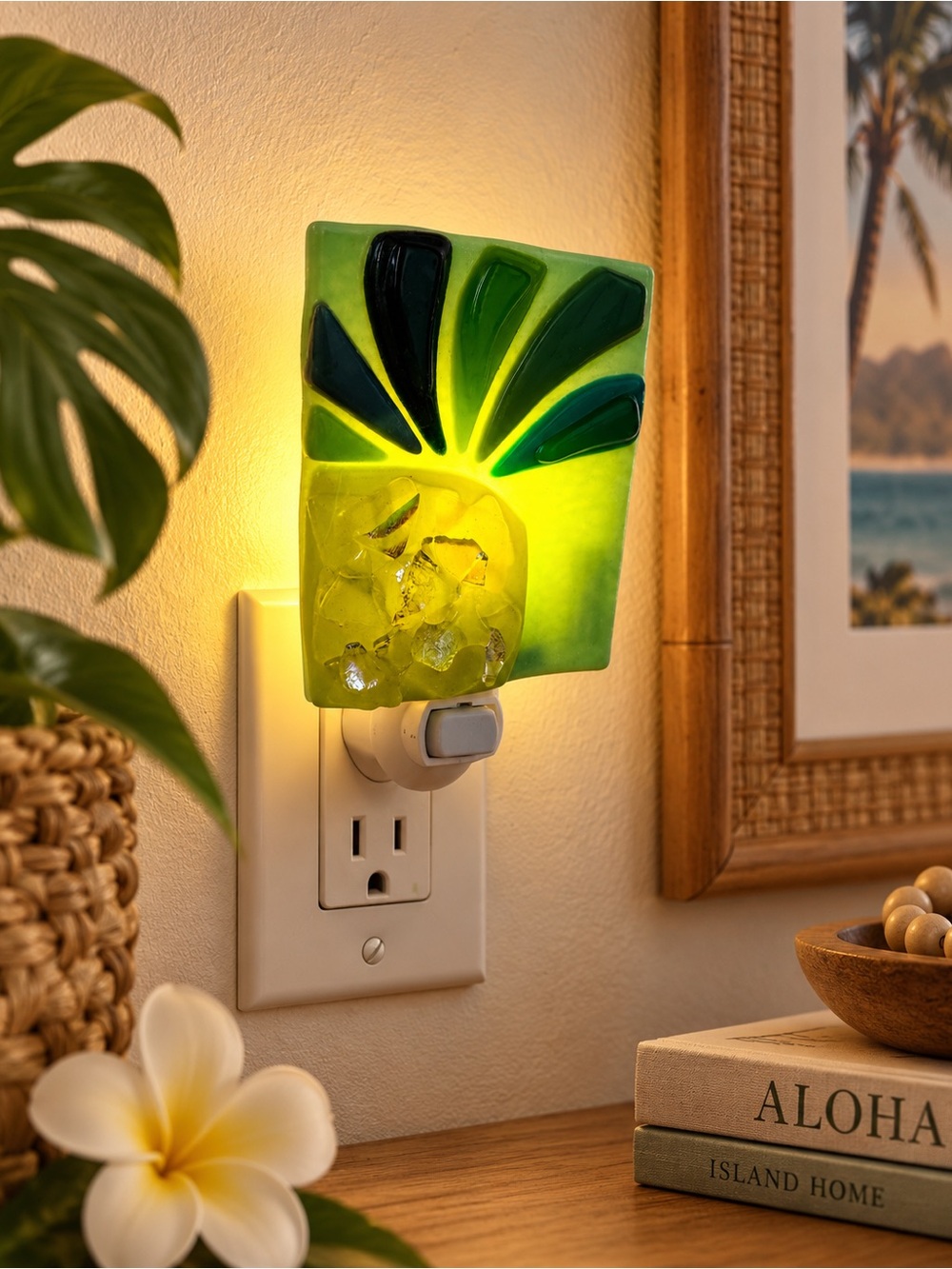 Island Fused Glass Wall Sconce in Mint Green